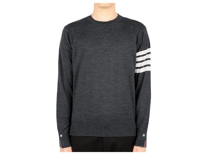 Thom Browne Tricô clássico de lã com braçadeira diagonal (Charcoal) Marrom