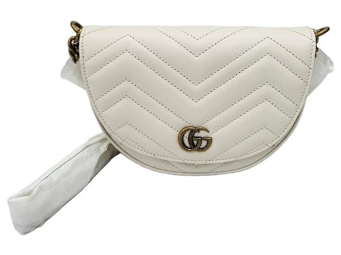Gucci Borsa a Spalla Matelassé Half Moon Chain Argento