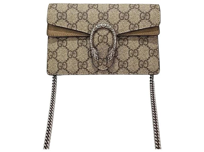 Gucci Bolsa transversal Dionysus Super Mini com corrente Multicor