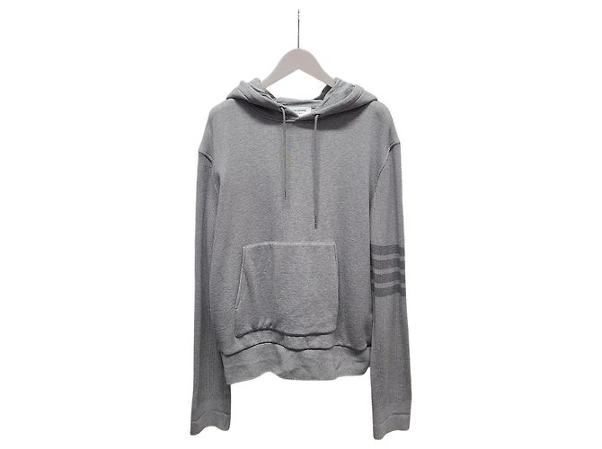 Thom Browne Strickkapuzenpullover mit diagonalen Streifen in Hellgrau Braun