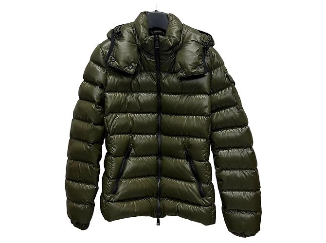 Moncler BADY Hooded Short Down Jacket Black