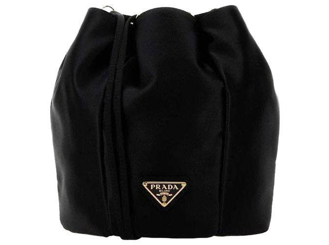 Prada Mini bolsa bucket de cetim Preto