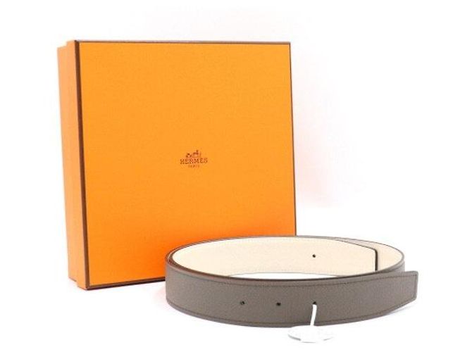 Hermès Cinturón reversible de cuero Constance Etoupe Naranja