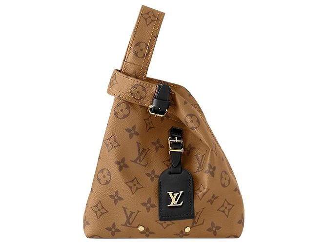 Louis Vuitton Bolsa Atlantis BB Marrom