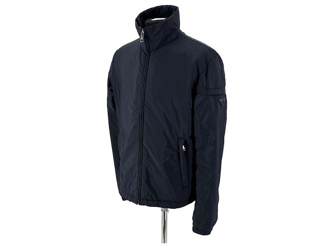 Prada Leichte Re-Nylon Steppjacke mit Triangle-Logo Schwarz