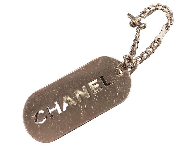 Chanel Chaveiro Logo Charm de Bolsa Multicor