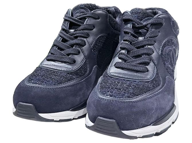 Chanel Tweed-Wildleder-Sneaker Blau