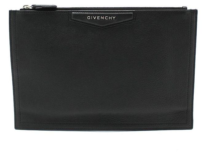 Givenchy Pochette Antigona Medium Black Noir