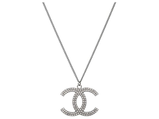 Chanel Colar Cubic CC Prata