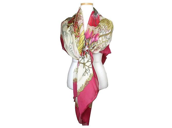 Salvatore Ferragamo Sciarpa di seta con fiori viola Porpora