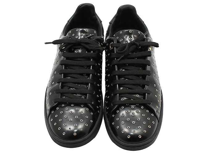Louis Vuitton Sneakers in vernice nera con occhielli Nero
