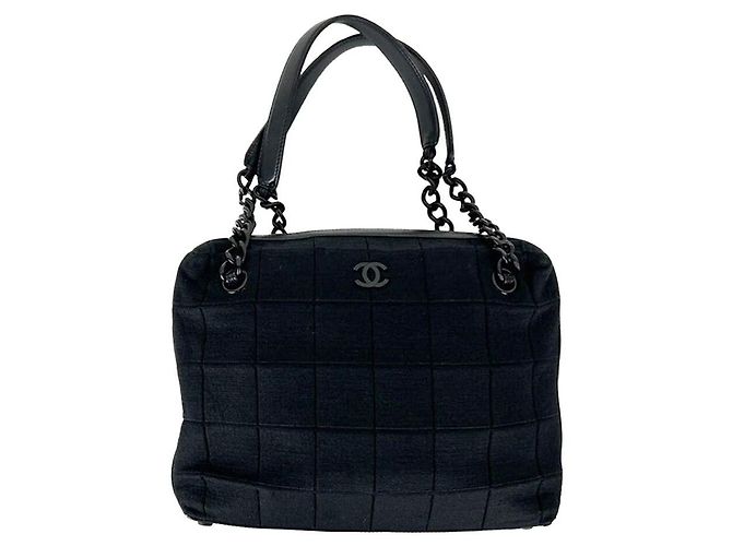 Chanel Bolsa de ombro grande em algodão preto com corrente