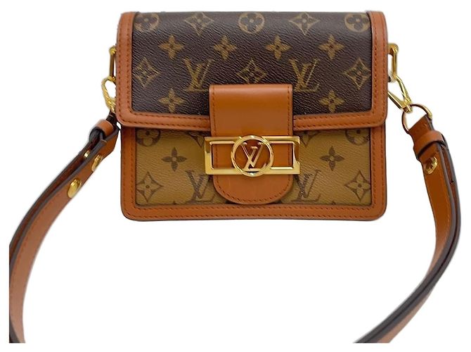 Louis Vuitton Mini borsa a tracolla Dauphine Marrone