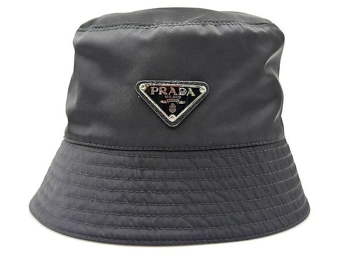 Prada Nylon-Bucket-Hat mit Dreieckslogo Schwarz