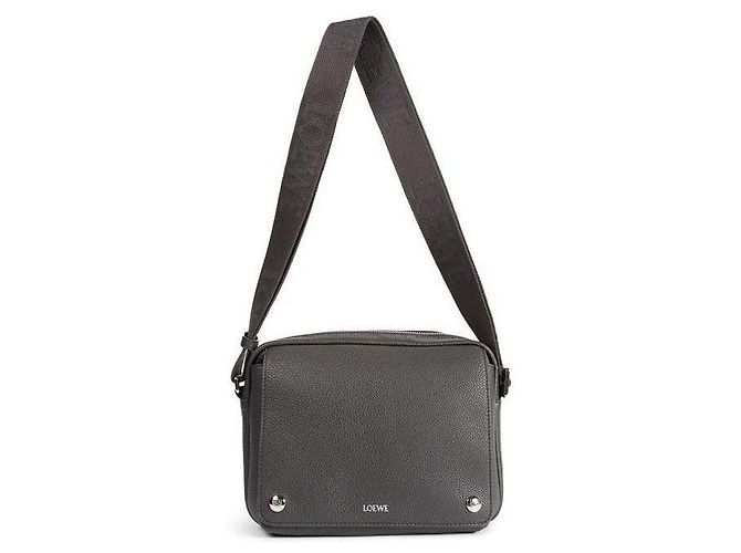 Loewe Medium Pebble Messenger Bag