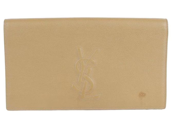 Saint Laurent Clutch Flap em couro bege Marrom