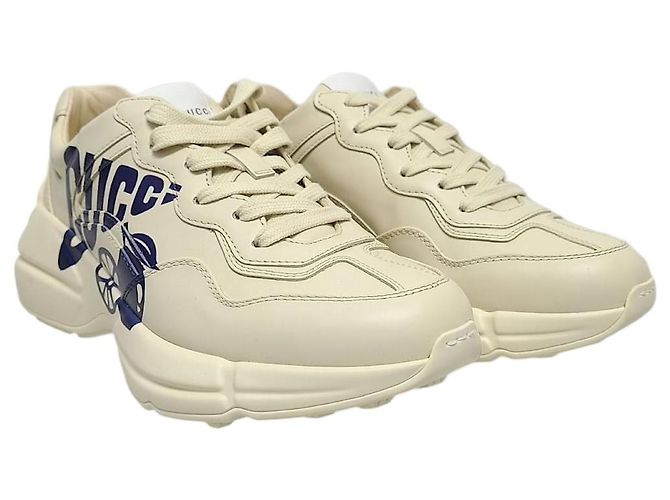 Gucci Lyton Sneaker aus Leder mit Lemon Lettering Logo Weiß