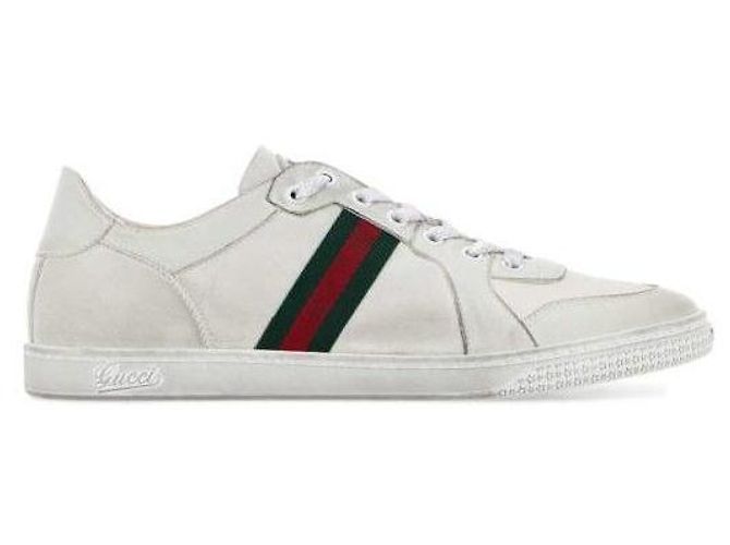 Gucci Stretch Low-Top Sneaker