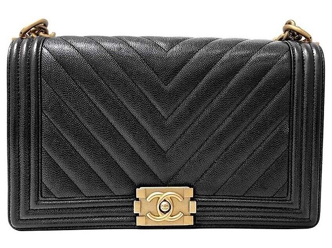 Chanel Sac Boy Chevron Caviar New Medium Noir