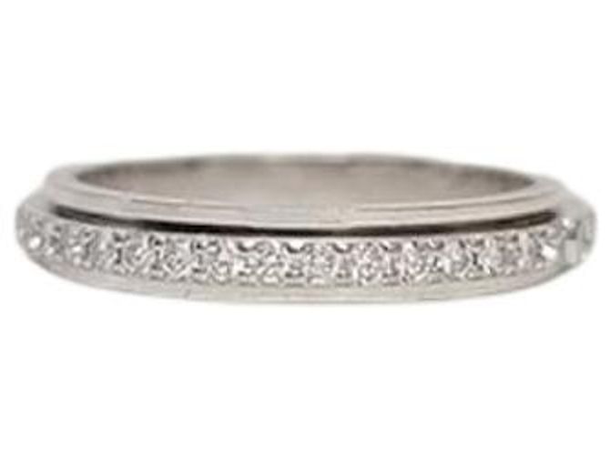 Piaget White Gold Diamond Possession Ring