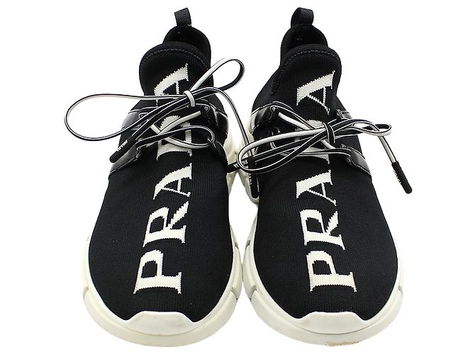 Prada Logo Stricksocken für Sneaker Weiß