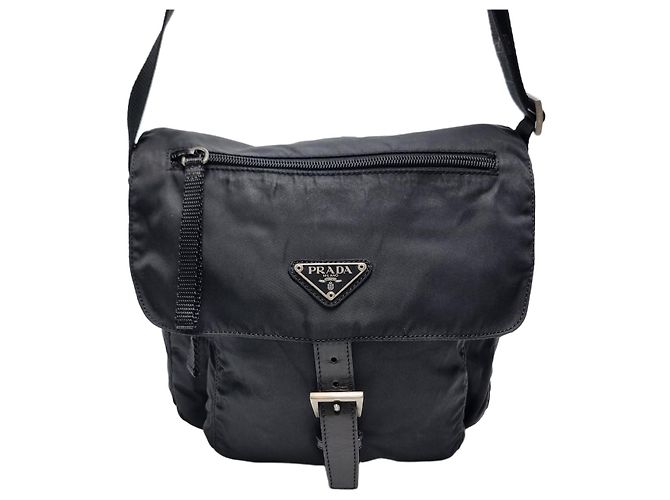 Prada Borsa a tracolla in nylon nero