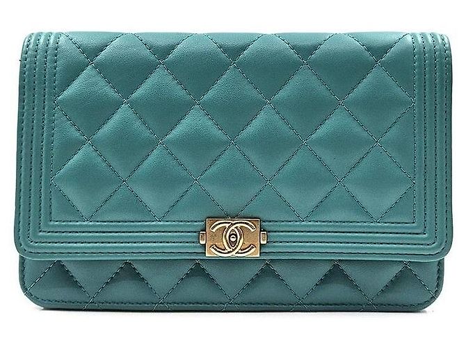 Chanel Boy WOC en agneau Vert