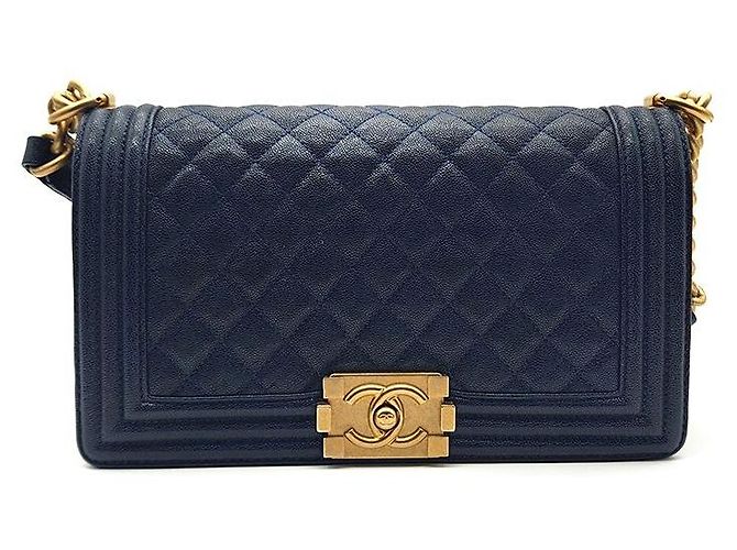 Chanel Sac Caviar Boy Medium Noir