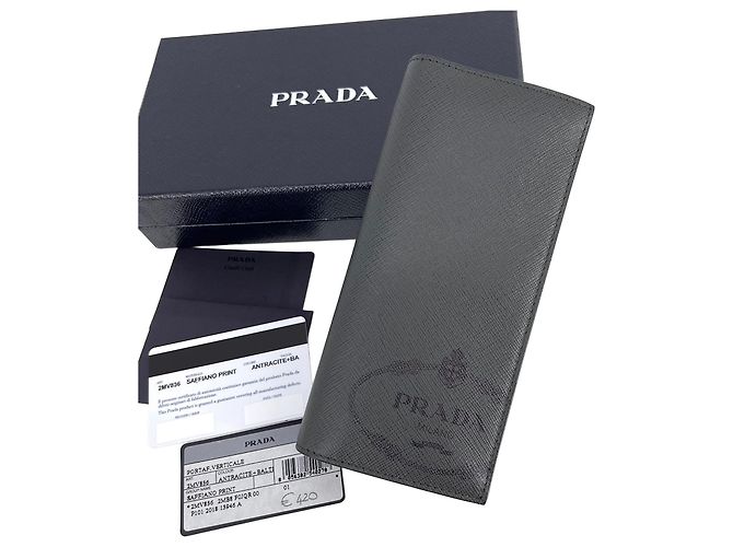 Prada Cartera Larga Saffiano Logo Gris Castaño
