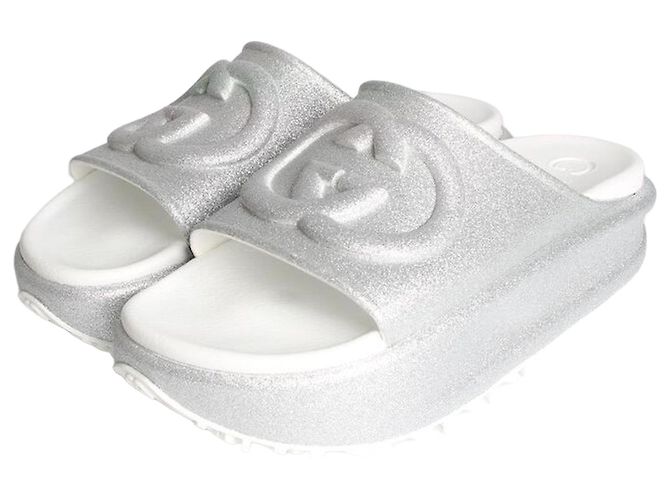 Gucci Interlocking Slide Sandalen Metallic Silber