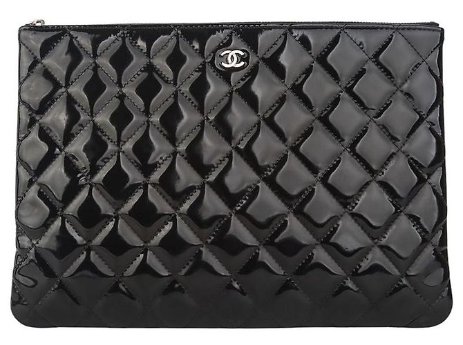 Chanel Clutch CC New Medium in vernice argento 