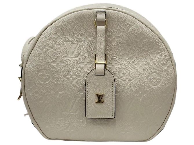 Louis Vuitton Emprunte Boîte Hat Ivory Blanc