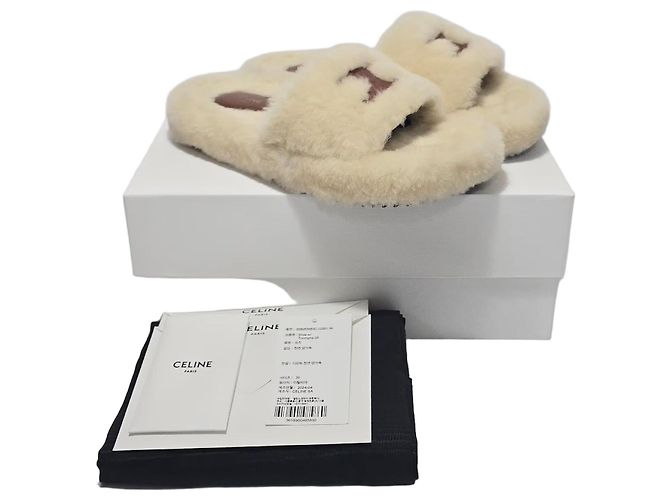 Céline Triomphe Shearling Sandals Silvery