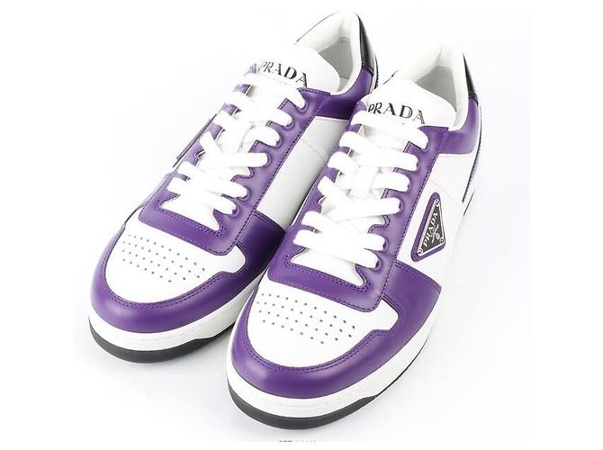 Prada Baskets Downtown en cuir violet