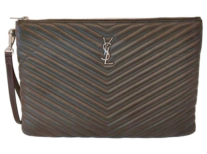 Saint Laurent Clutch matelassê prata