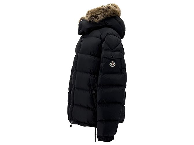 Moncler Maya Men’s Short Down Jacket Black