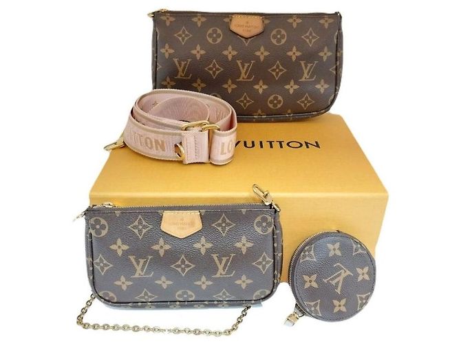 Louis Vuitton Bolsa transversal Multi Pochette Accessoires em Canvas Monogram rosa LV