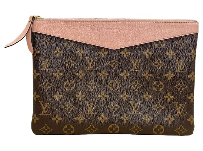 Louis Vuitton Bolsa Clutch Monogram Daily Rosa