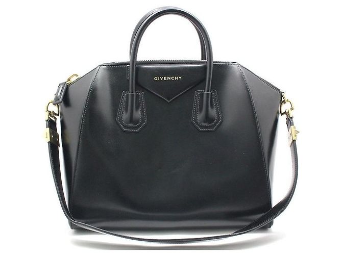 Givenchy Borsa a tracolla Antigona Medium nera lucida Nero 