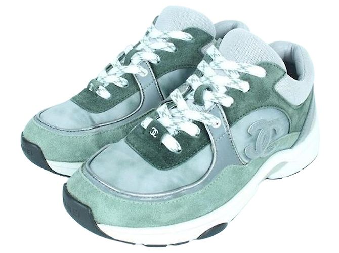 Chanel Baskets Cruise en daim vert