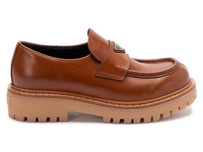 Prada Loafer aus Leder