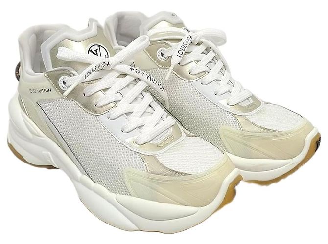 Louis Vuitton Monogramm-Sneaker in Weißgold