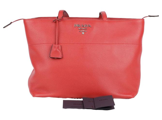 Prada Bolsa Tote e Bolsa de Ombro em Couro Vitello Phoenix Vermelho