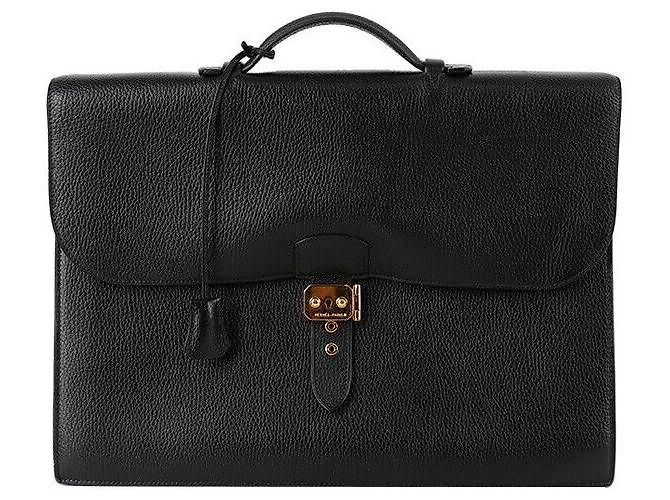 Hermès Sacre De Peche Tasche Black mit Gold-Ton