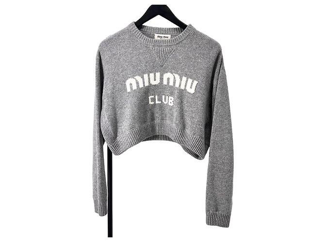 Miu Miu Kurzer Kaschmirstrick mit Logo Grau