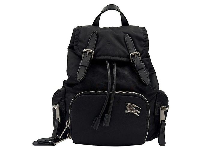 Burberry Mini-Rucksack aus Nylon Schwarz