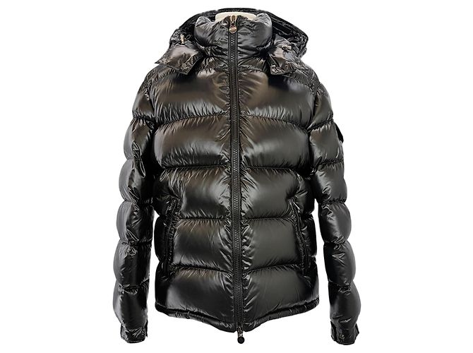 Moncler Maya Men's Short Down Jacket Black