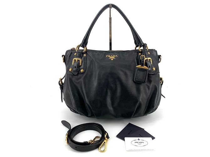 Prada Bolsa Tote e Bolsa de Ombro em couro de vitelo macio Preto
