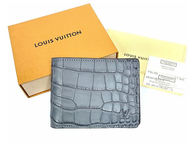 Louis Vuitton Exotic Multiple Wallet Coin Purse Brown