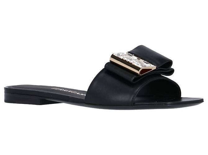 Salvatore Ferragamo Refurbished Sandals Black